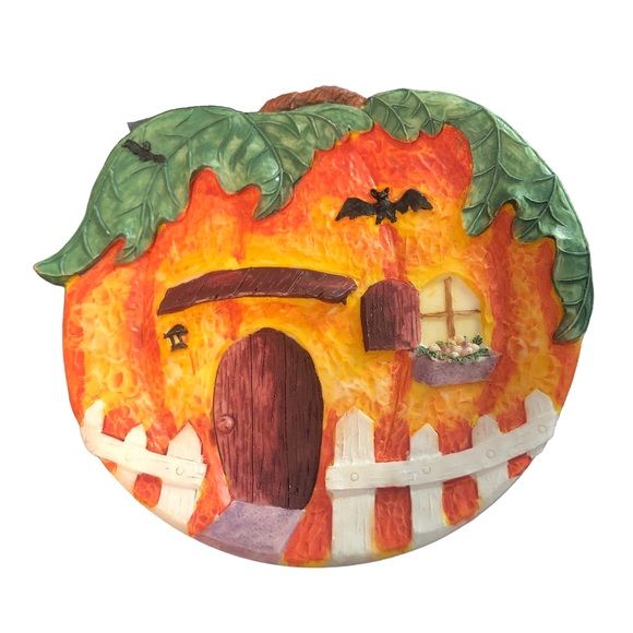 Great Pumpkin Miniature Tea Set - Picture 2 of 8